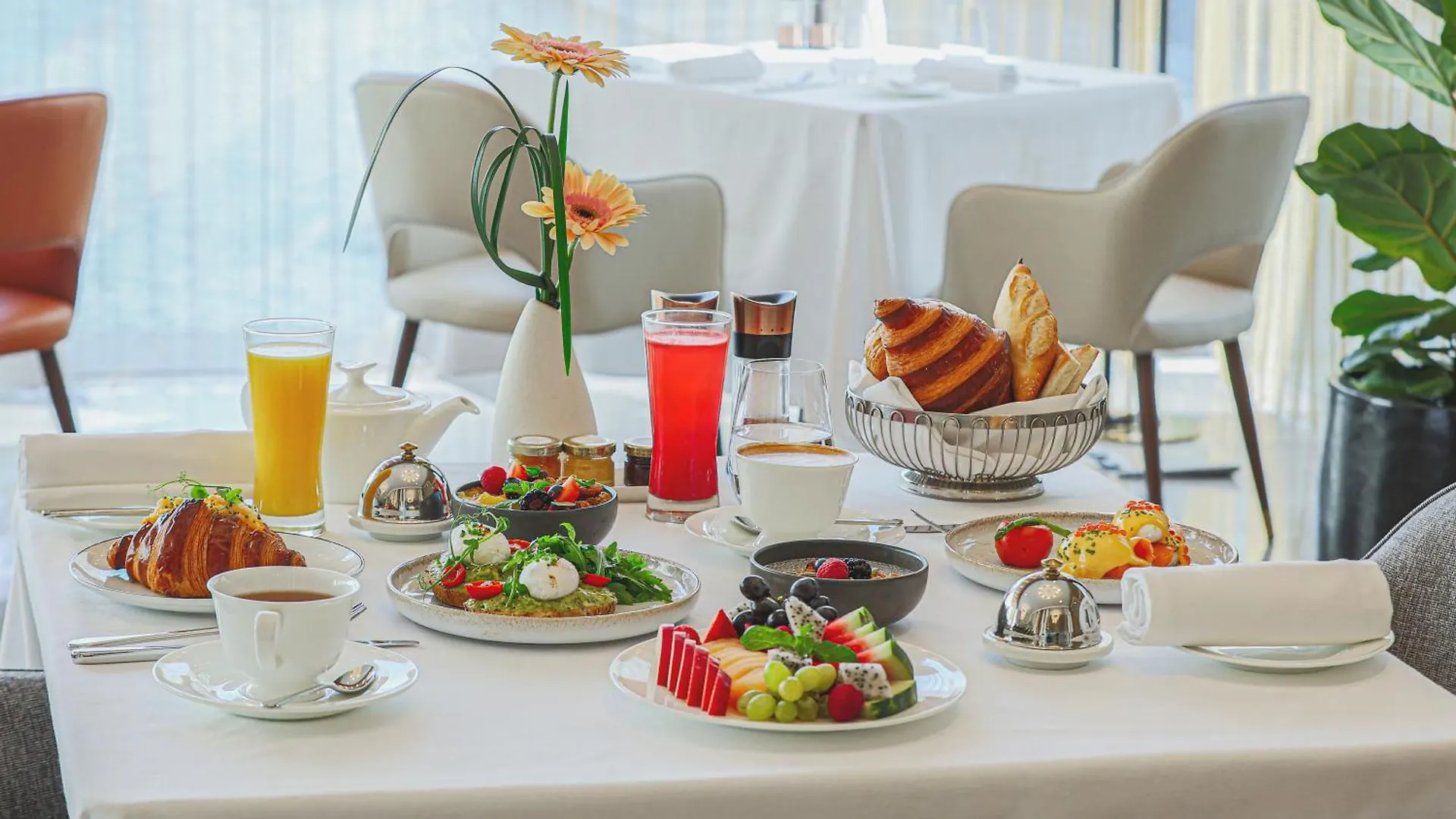 The Biltmore Hotel Villas, Dubai 5*,